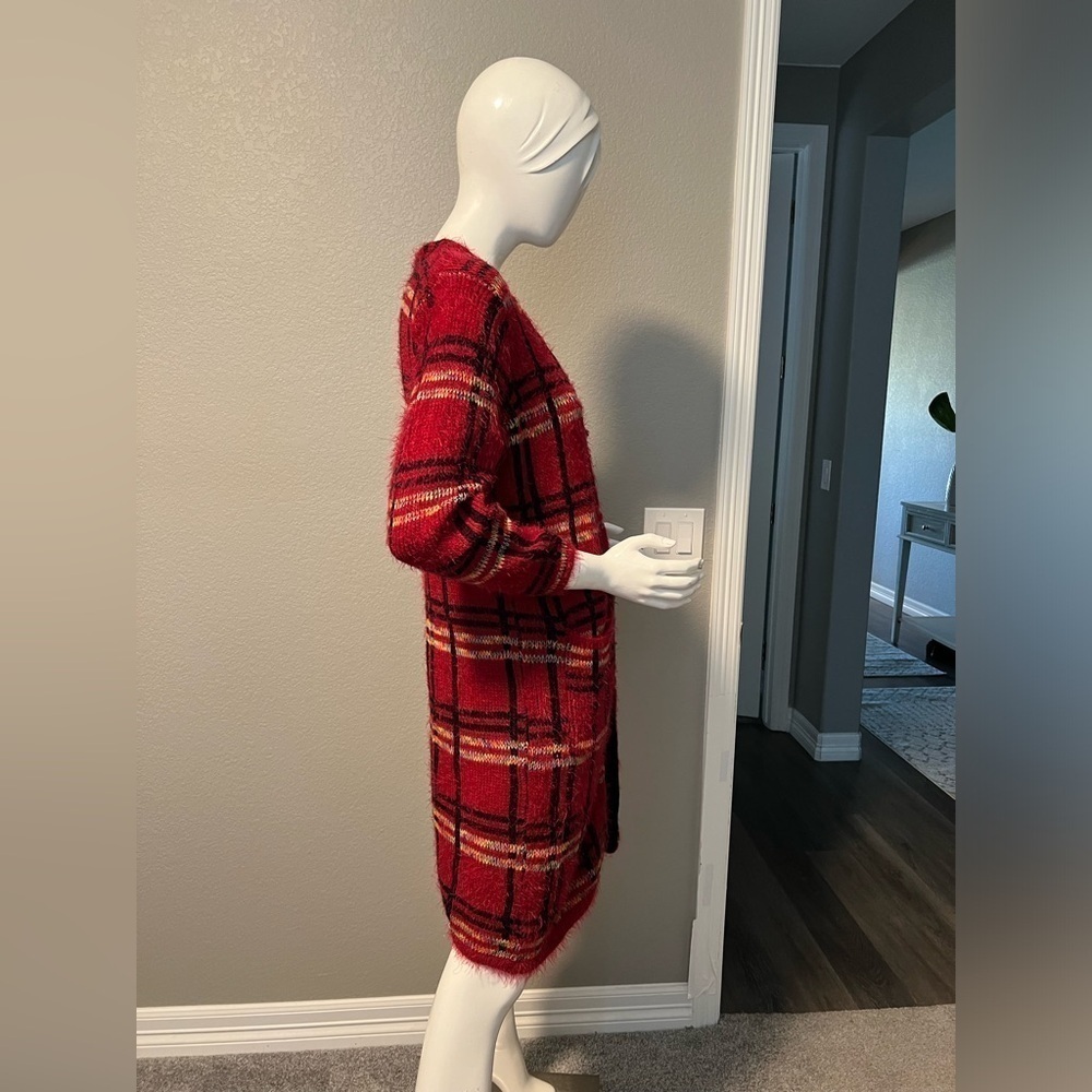 36 Point 5 Plaid Cardigan Size L - Picture 3 of 8